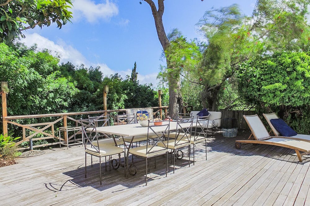 Photo of Patio Balcony in Scott Estate
