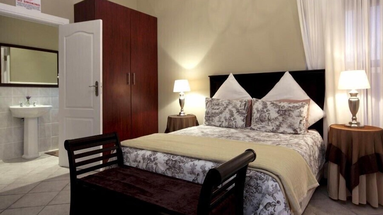 Photo of Bedroom in Somerset West