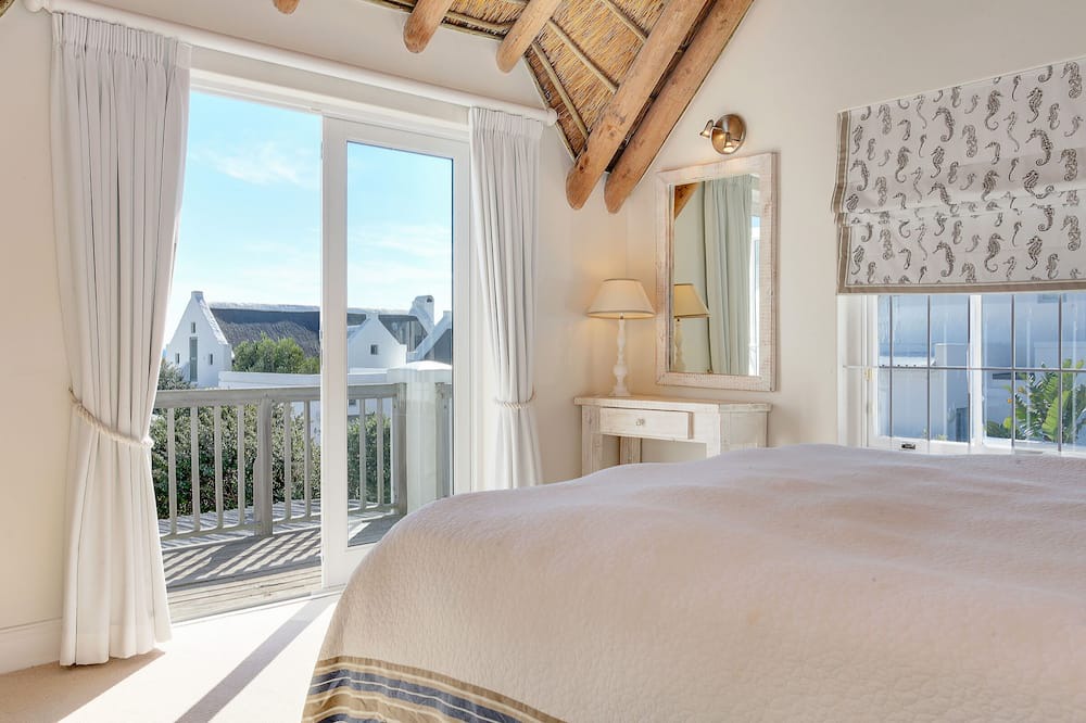 Photo of Bedroom in Kommetjie