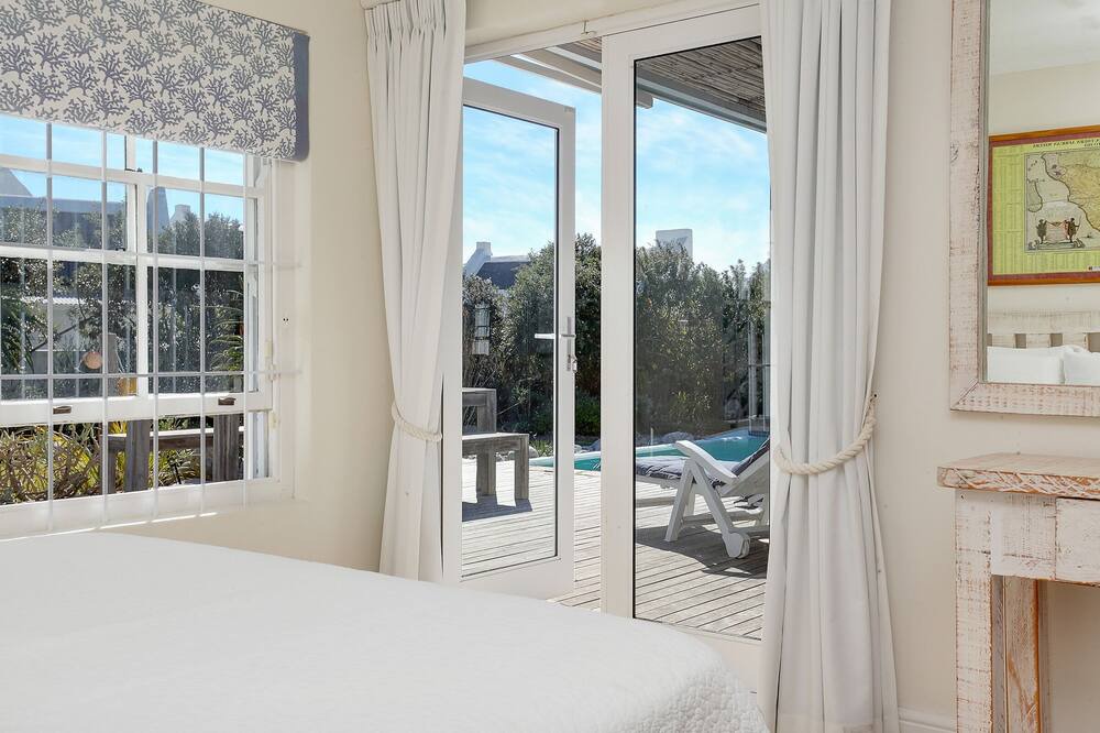 Photo of Bedroom in Kommetjie