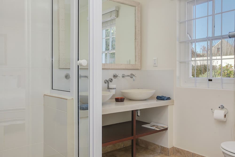 Photo of Bathroom in Kommetjie