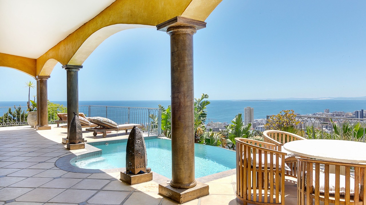 Photo of Patio Balcony in Fresnaye