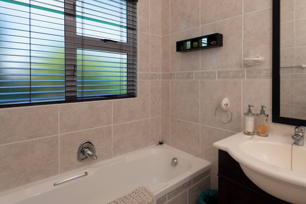 Photo of Bathroom in Eastcliff