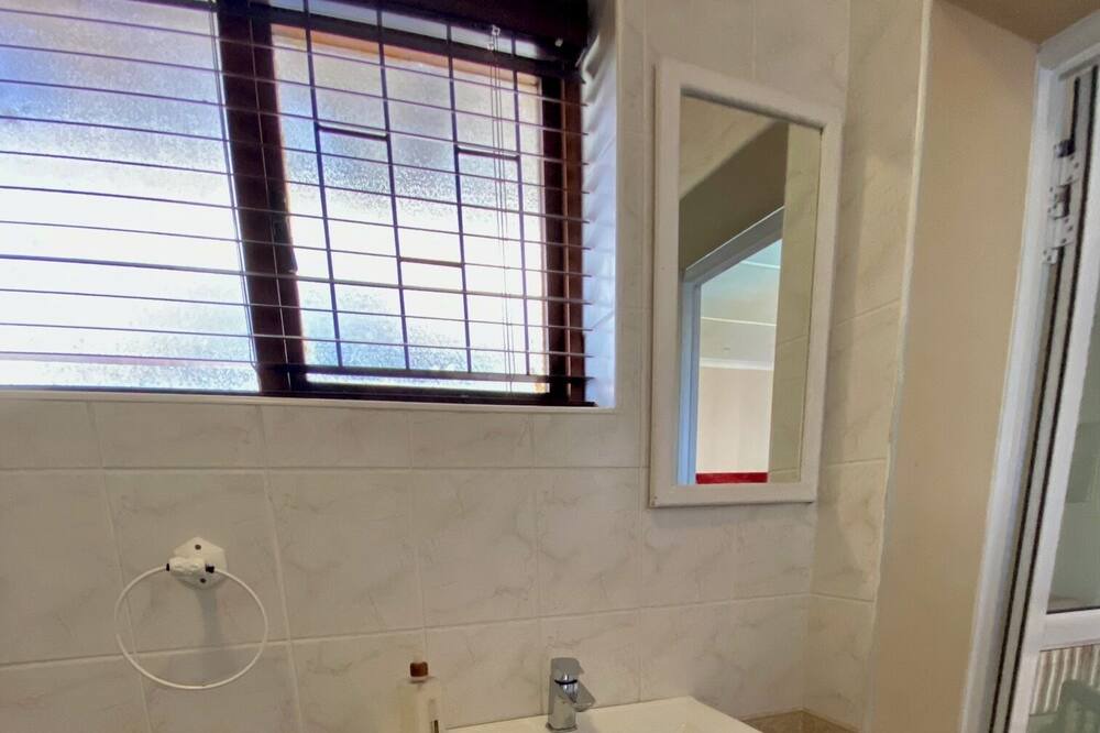 Photo of Bathroom in Eastcliff