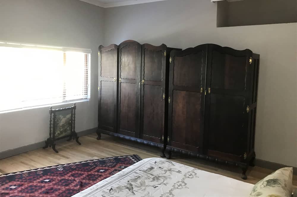 Photo of Bedroom in Eastcliff