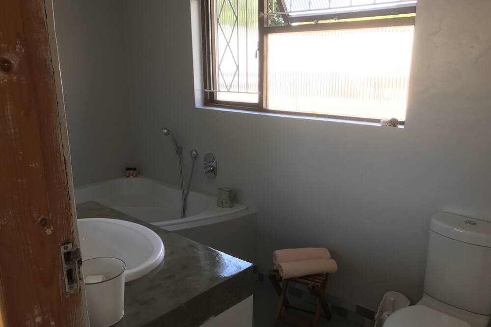 Photo of Bathroom in Eastcliff