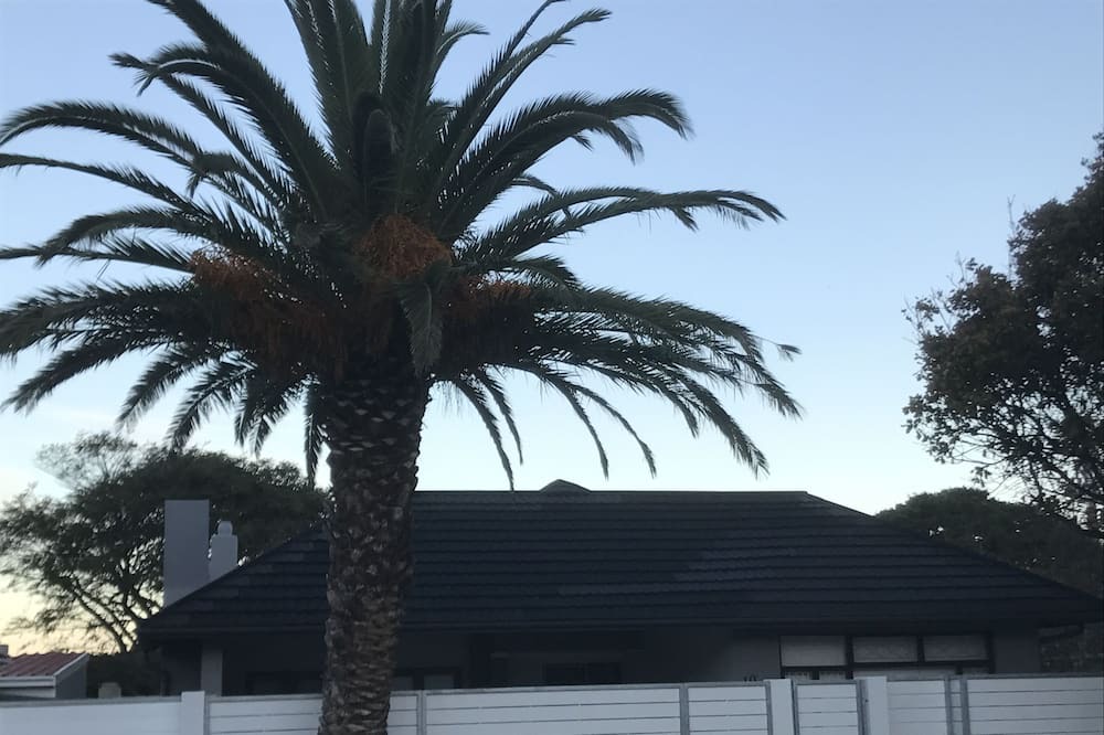 Photo of Outdoor in Eastcliff