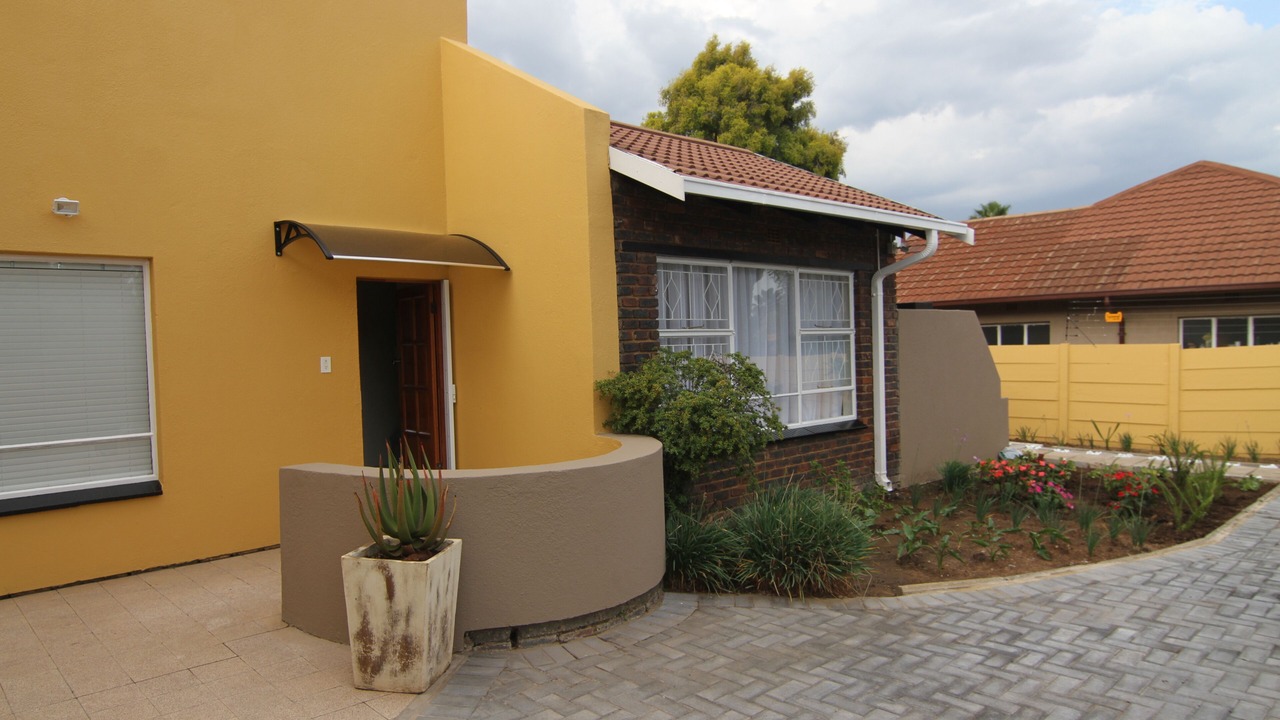 Photo of Outdoor in Alberton