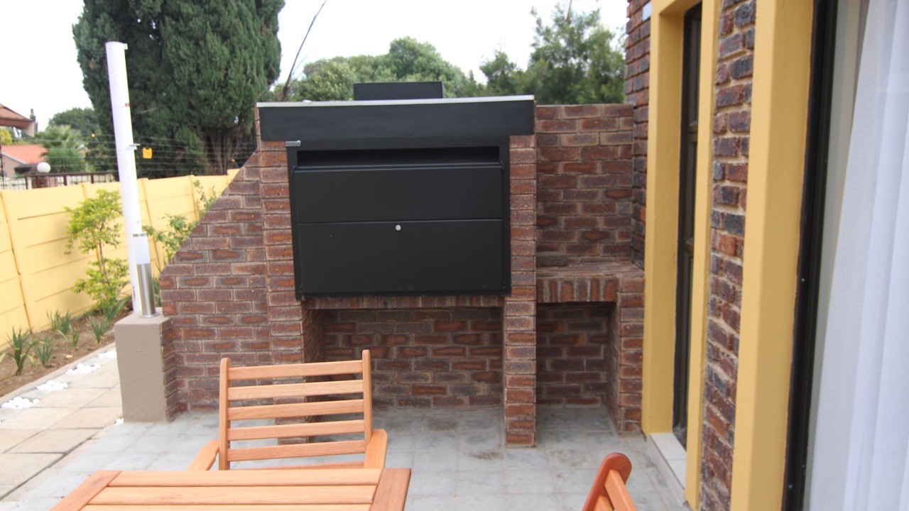 Photo of Outdoor in Alberton