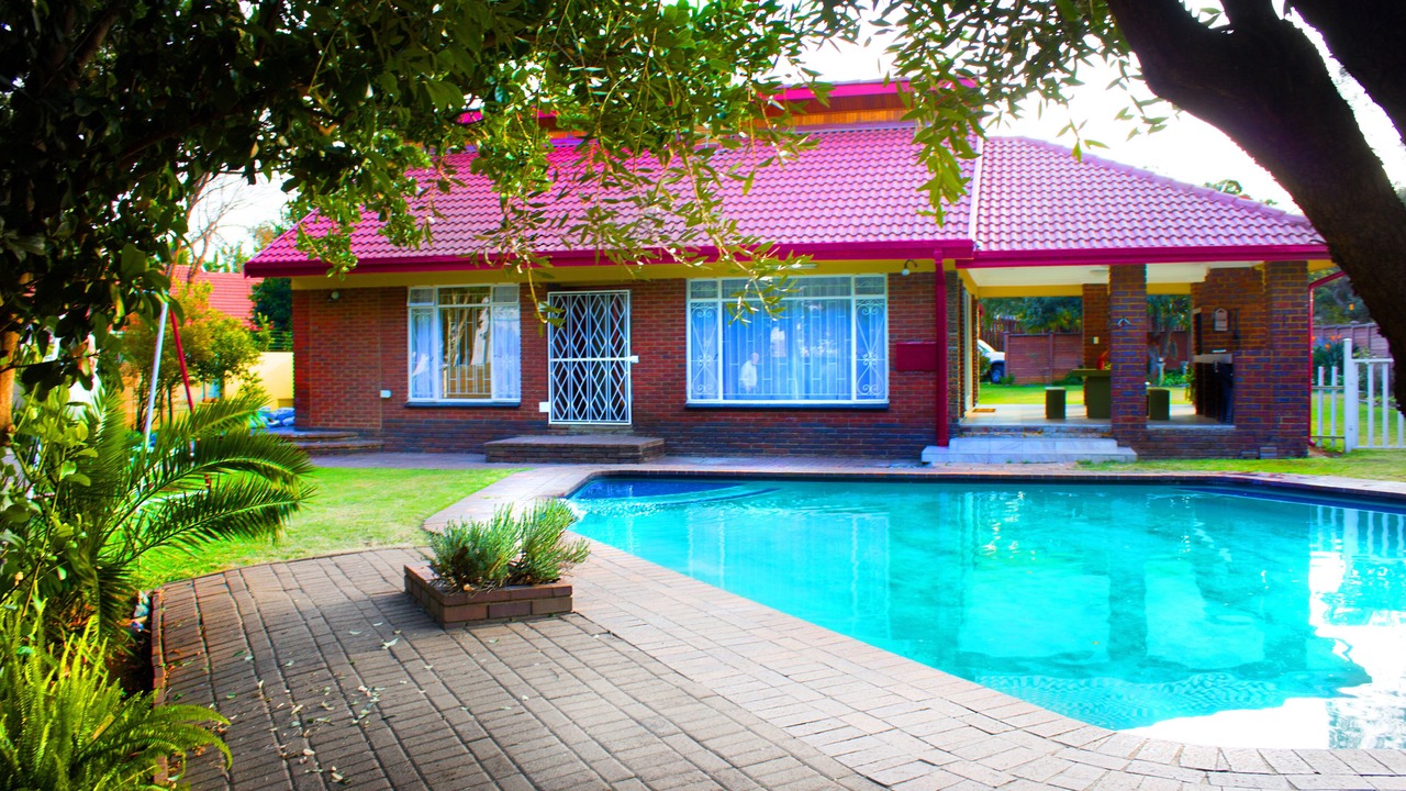 Photo of Outdoor in Alberton