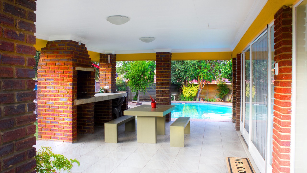 Photo of Patio Balcony in Alberton