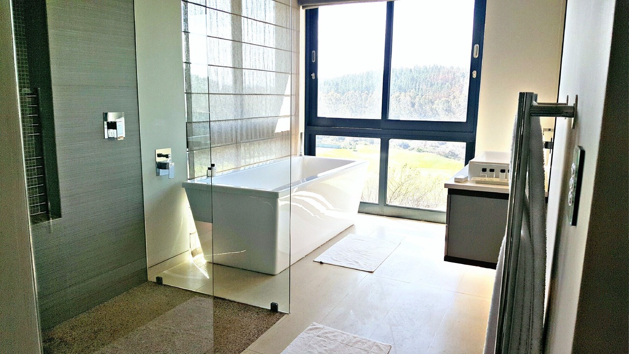 Photo of Bathroom in Knysna Central