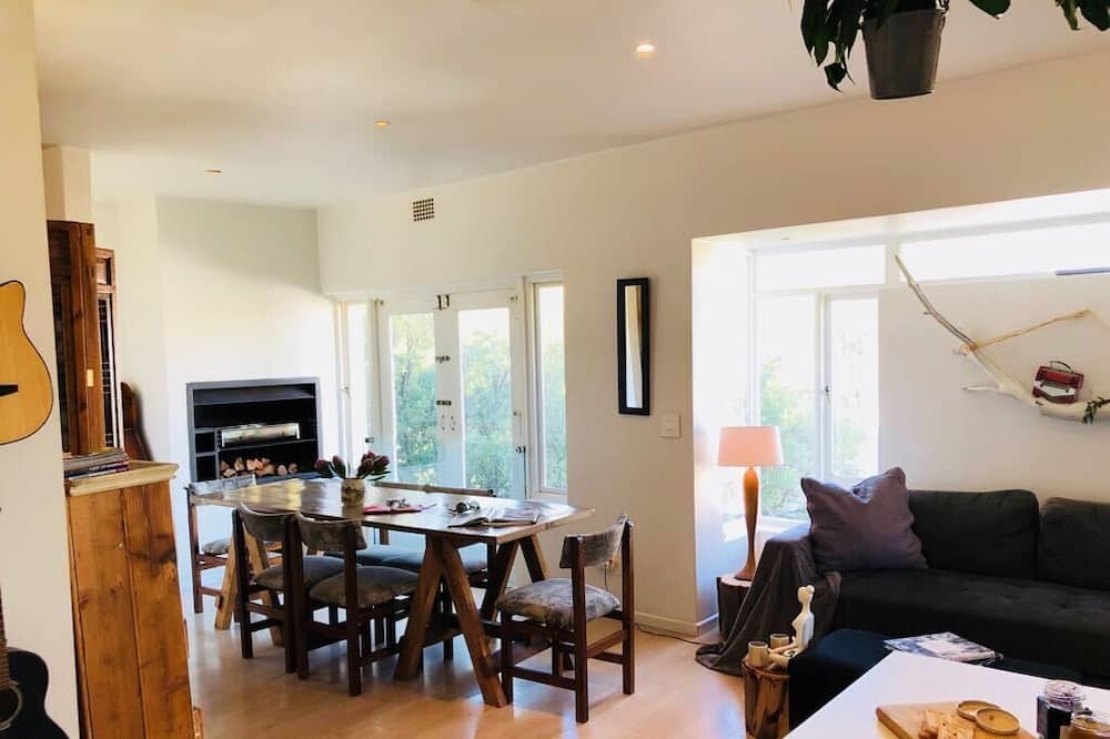 Photo of Livingroom in Cape Town City Centre