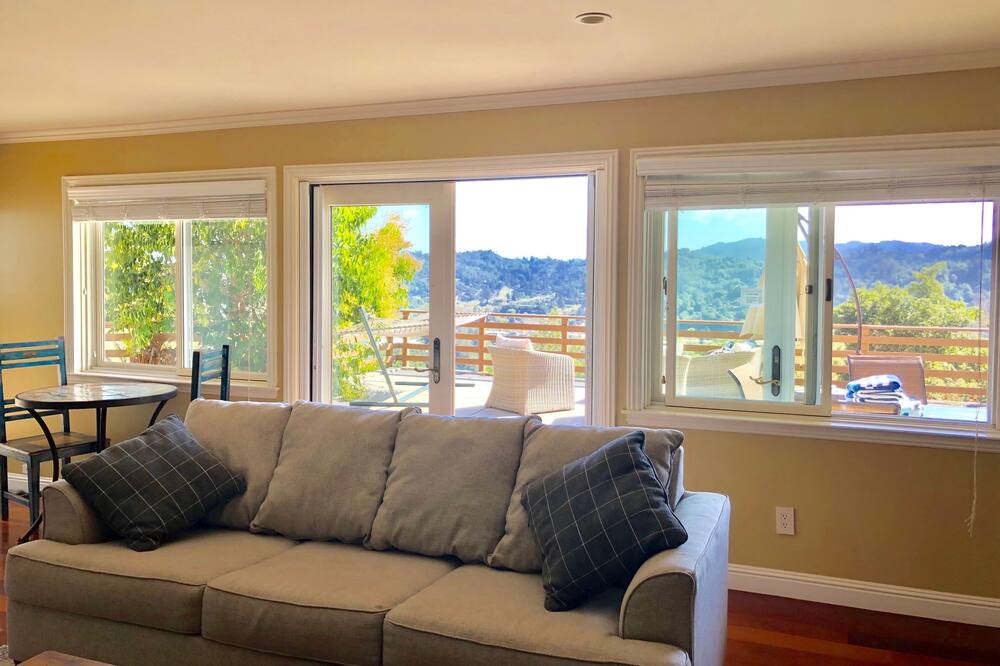 Photo of Bedroom in San Rafael