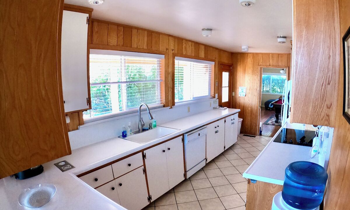 Photo of Kitchen in Clearlake