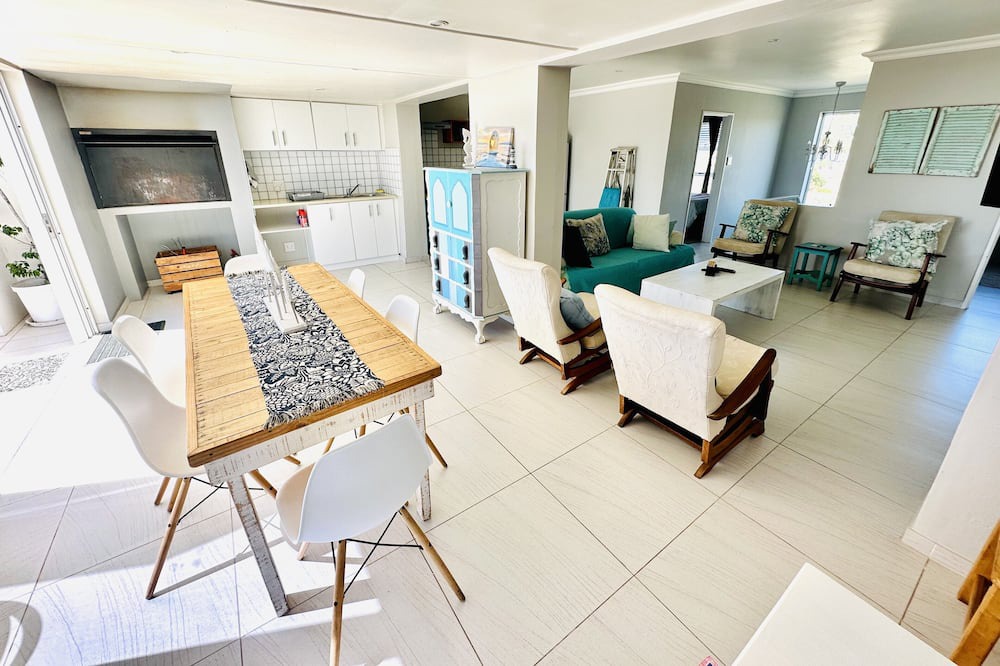 Photo of Livingroom in Stompneusbaai