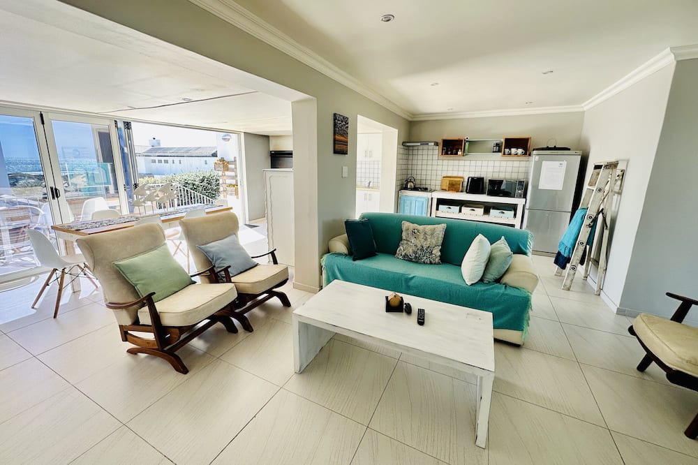 Photo of Livingroom in Stompneusbaai
