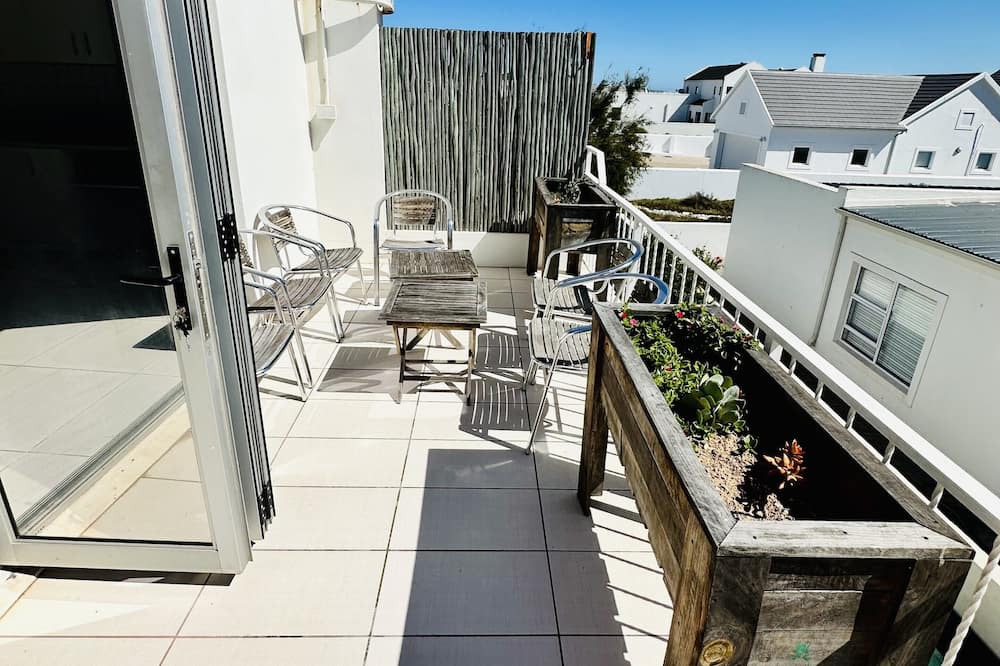 Photo of Outdoor in Stompneusbaai