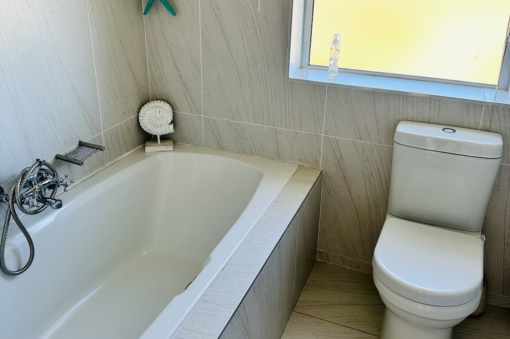 Photo of Bathroom in Stompneusbaai