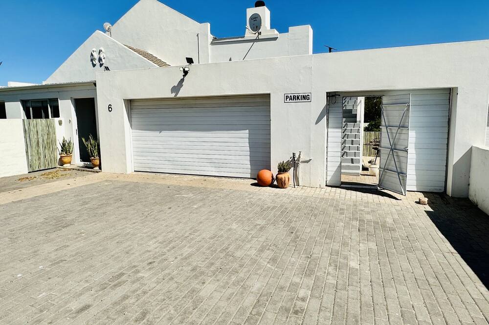 Photo of Outdoor in Stompneusbaai