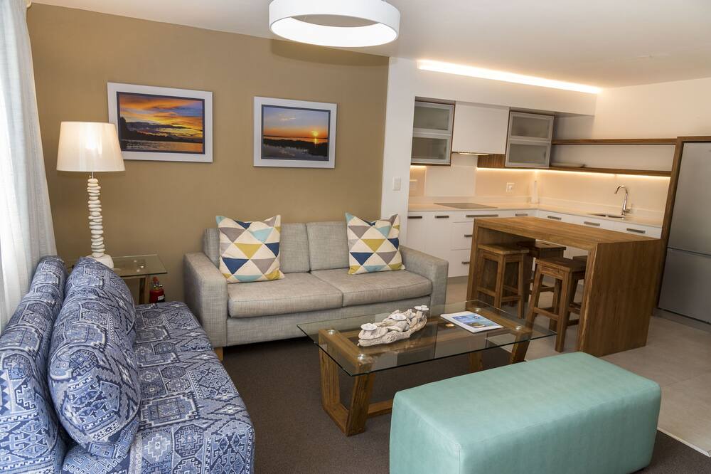 Photo of Livingroom in Hunter's Home