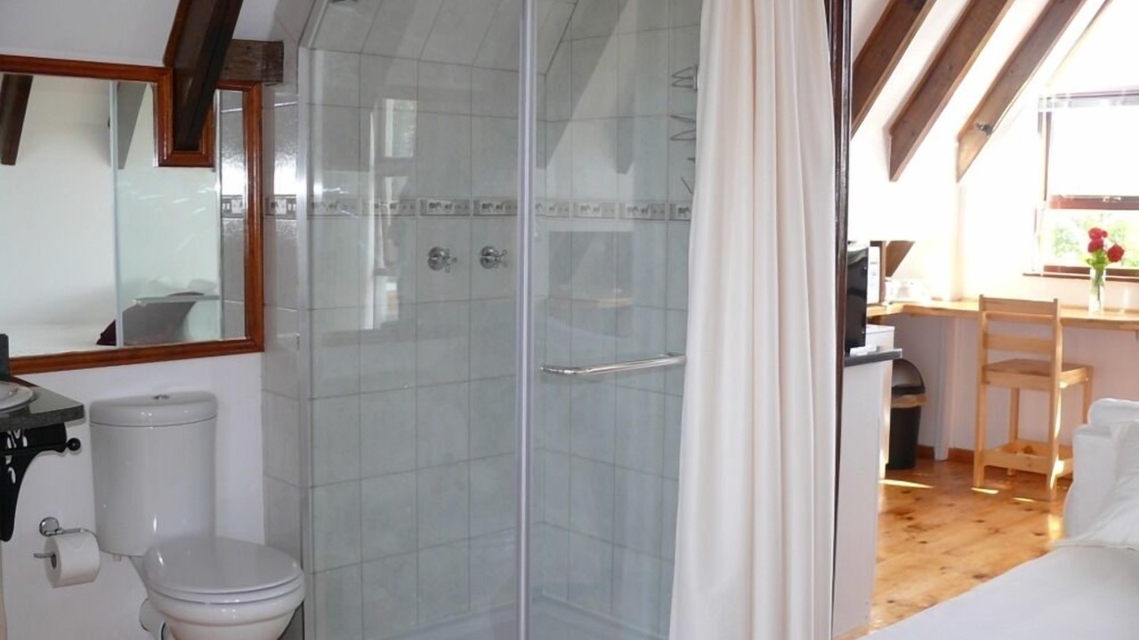 Photo of Bathroom in Humewood