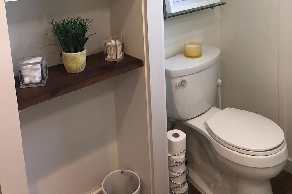 Photo of Bathroom in Willow Glen