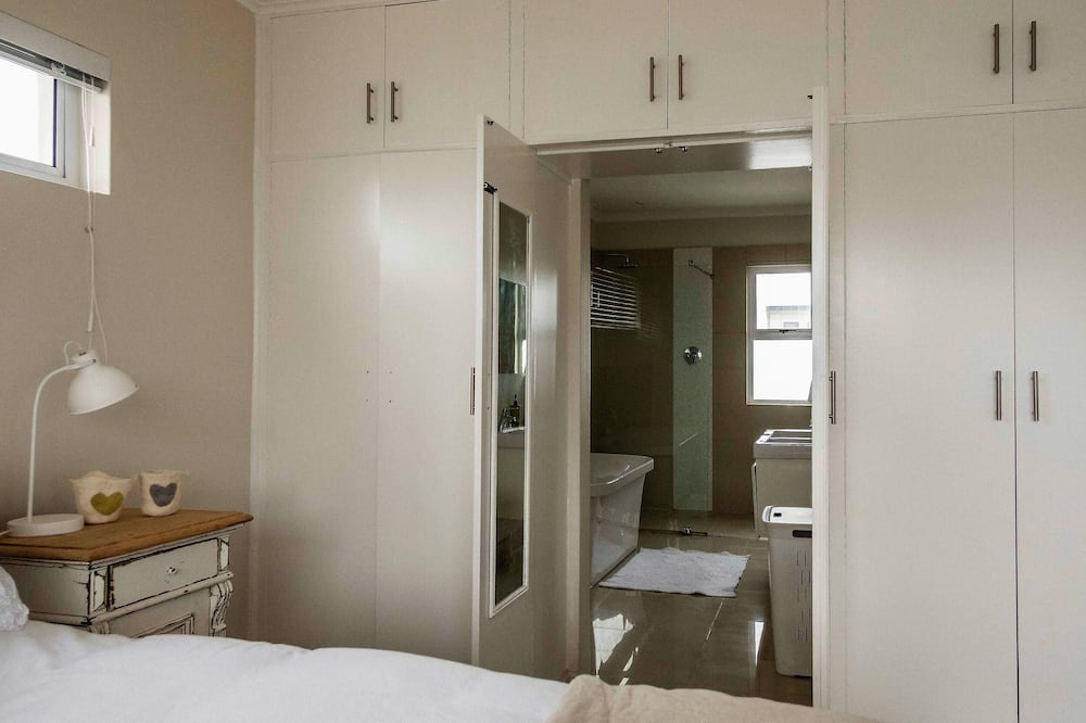 Photo of Bedroom in Melkbosstrand