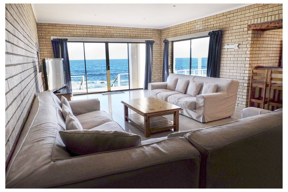 Photo of Livingroom in Seaview