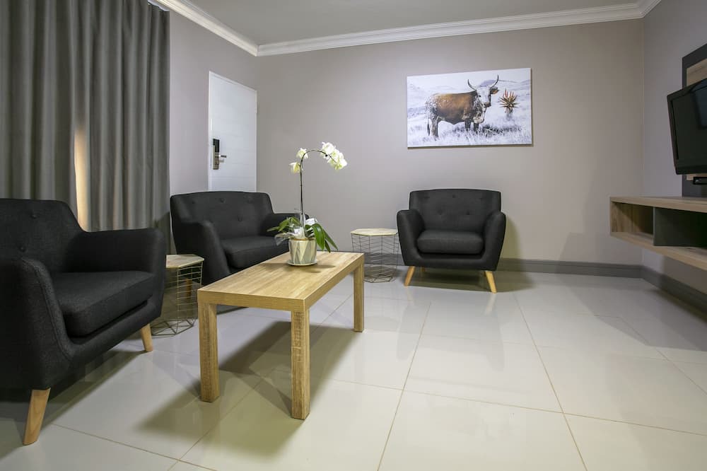 Photo of Livingroom in Arcadia