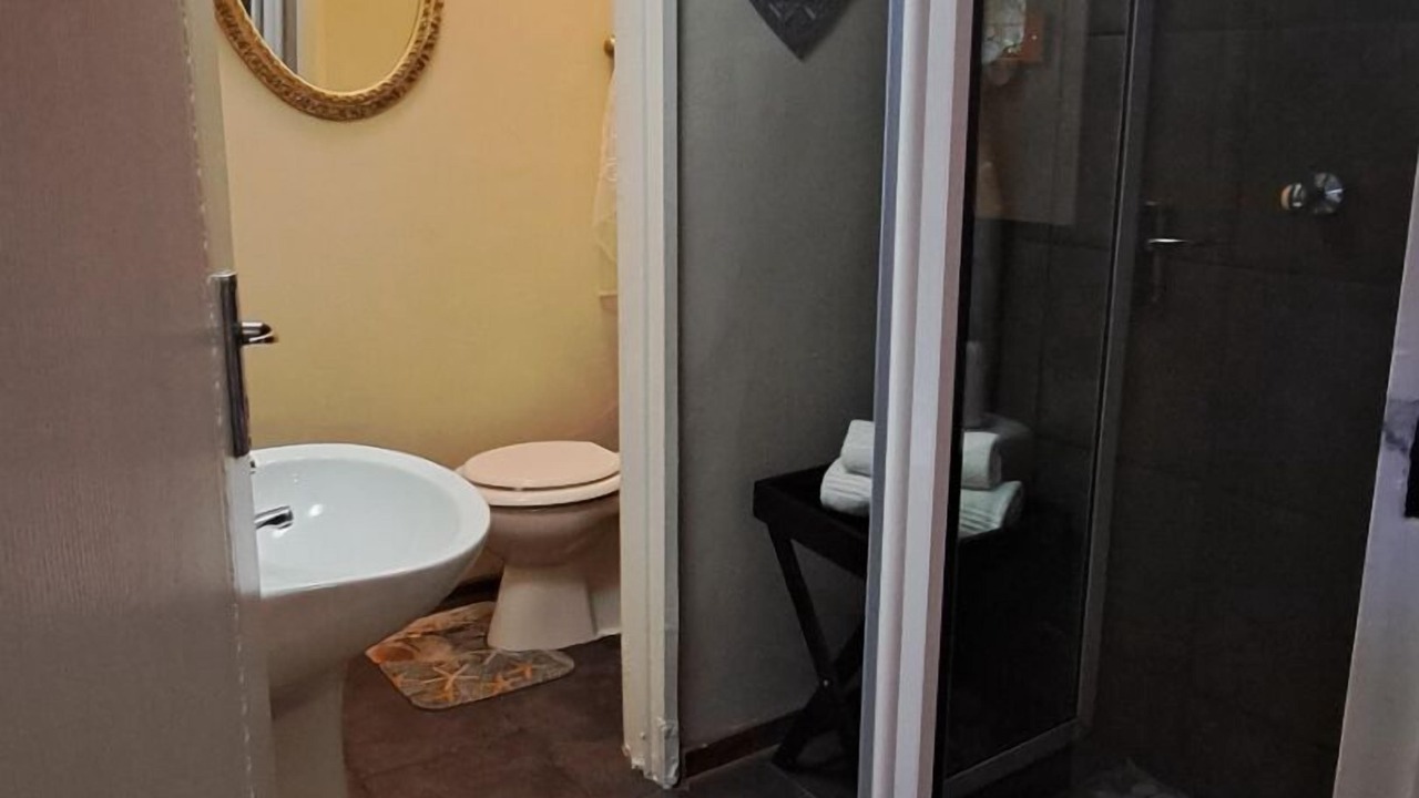 Photo of Bathroom in Bayswater