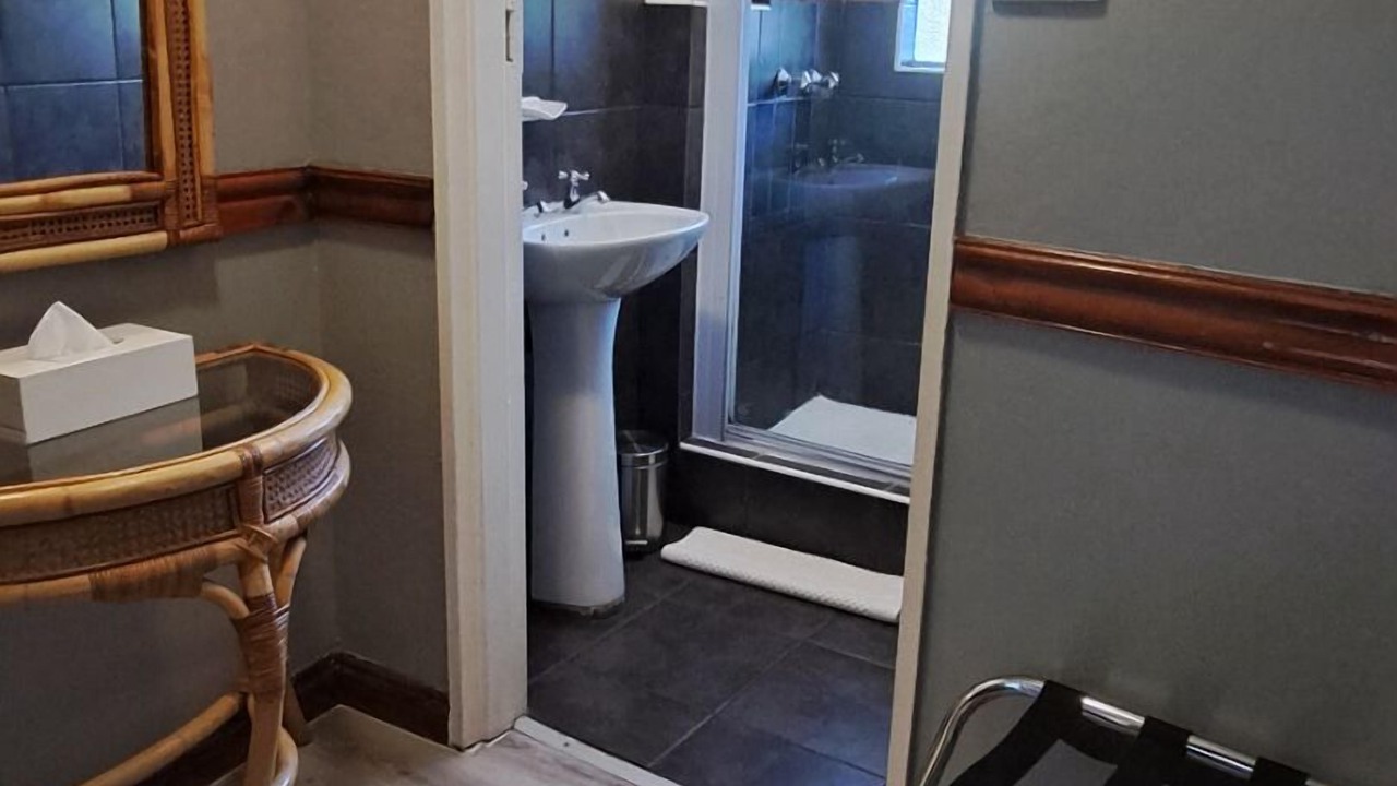 Photo of Bathroom in Bayswater