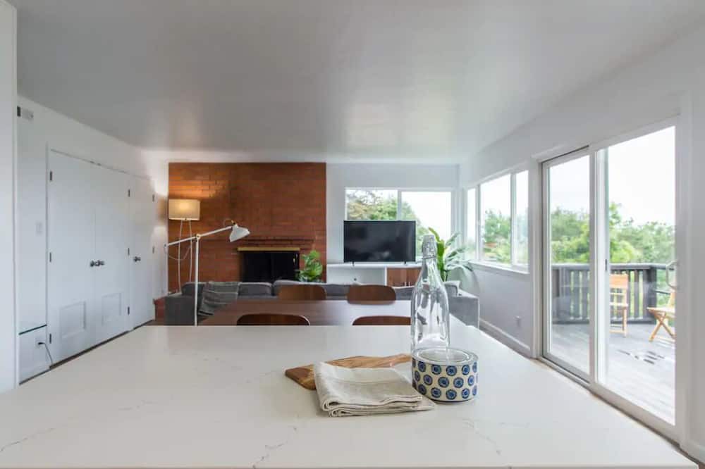 Photo of Kitchen in Sequoyah