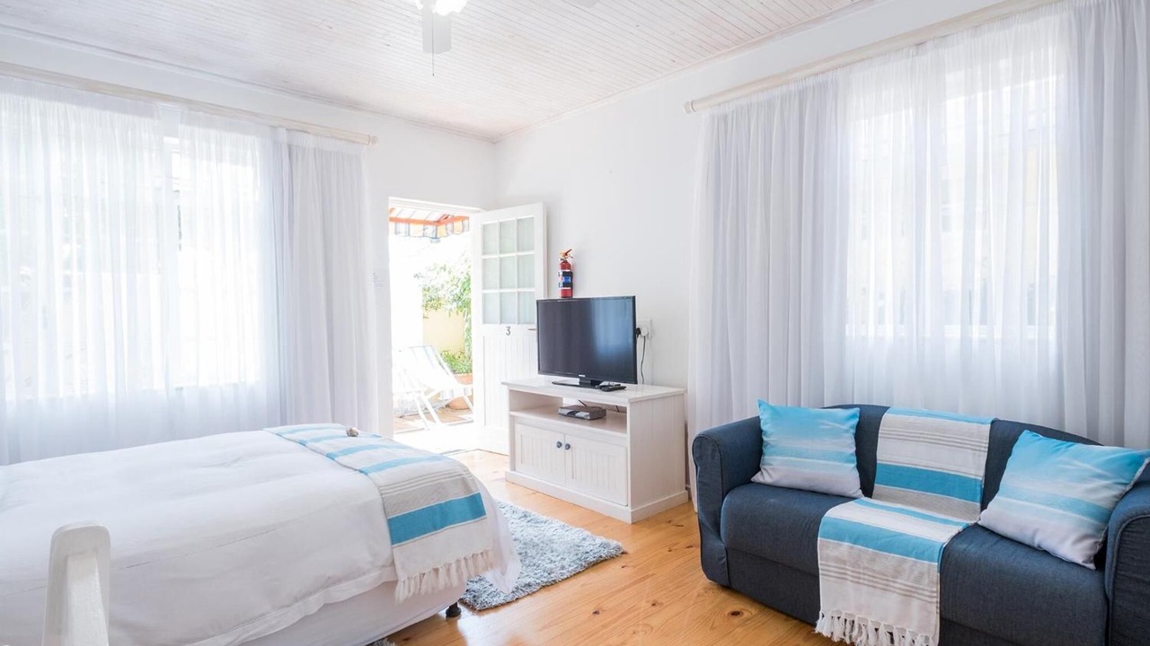 Photo of Bedroom in Port Elizabeth