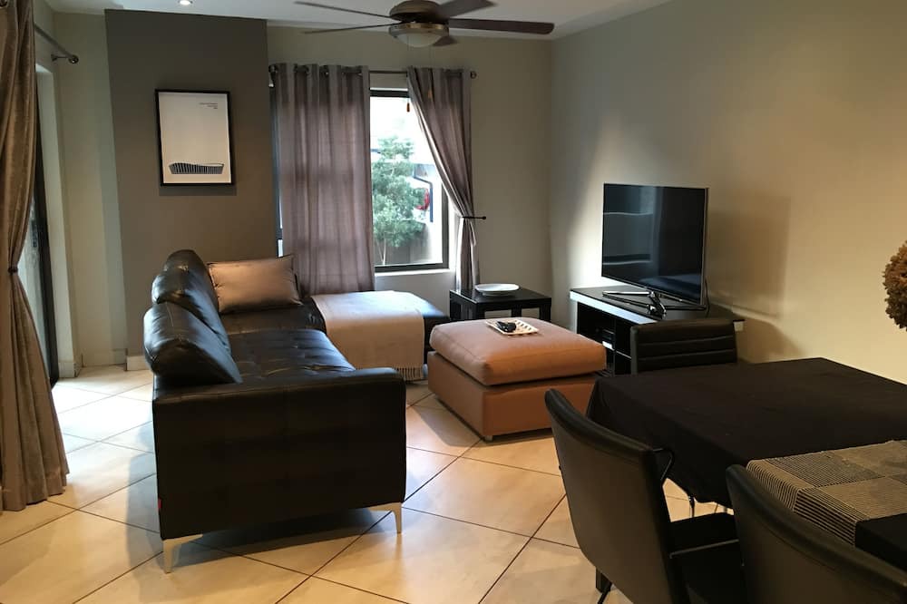 Photo of Livingroom in Centurion