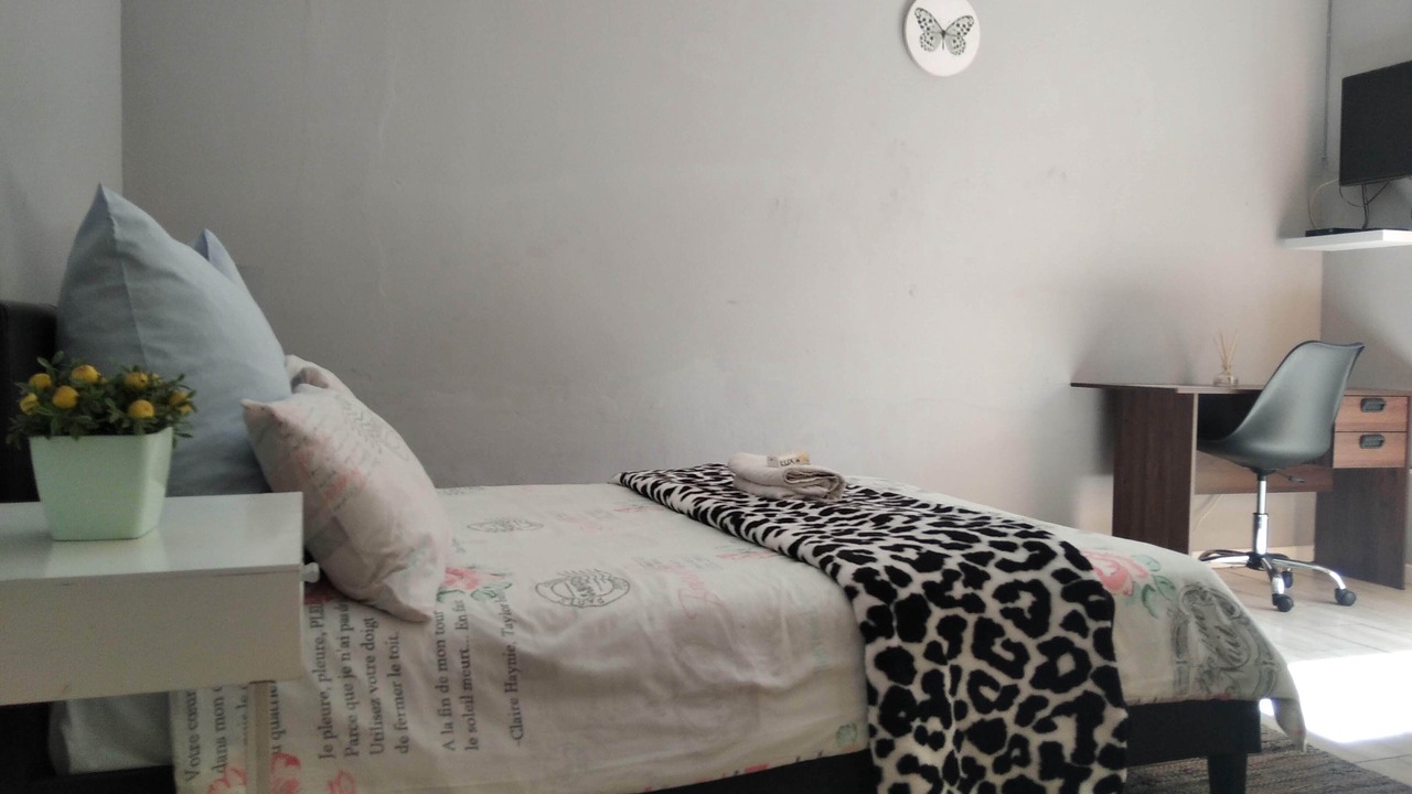 Photo of Bedroom in Greater Johannesburg Metropolitan Area