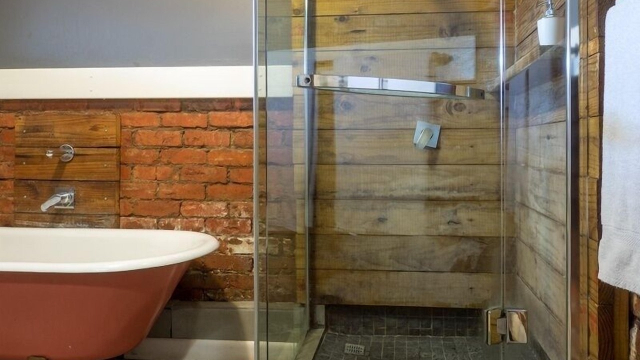 Photo of Bathroom in Berea