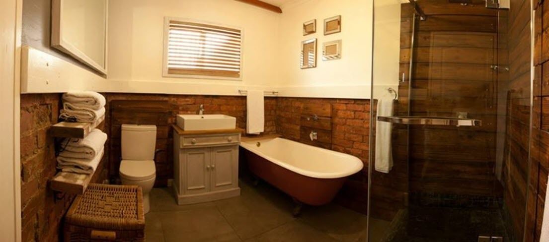 Photo of Bathroom in Berea