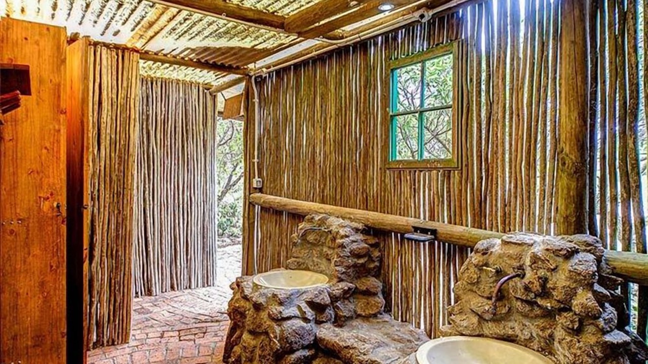 Photo of Bathroom in Yzerfontein