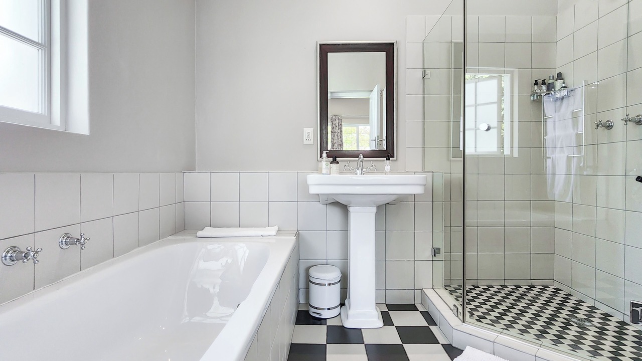 Photo of Bathroom in Rondebosch
