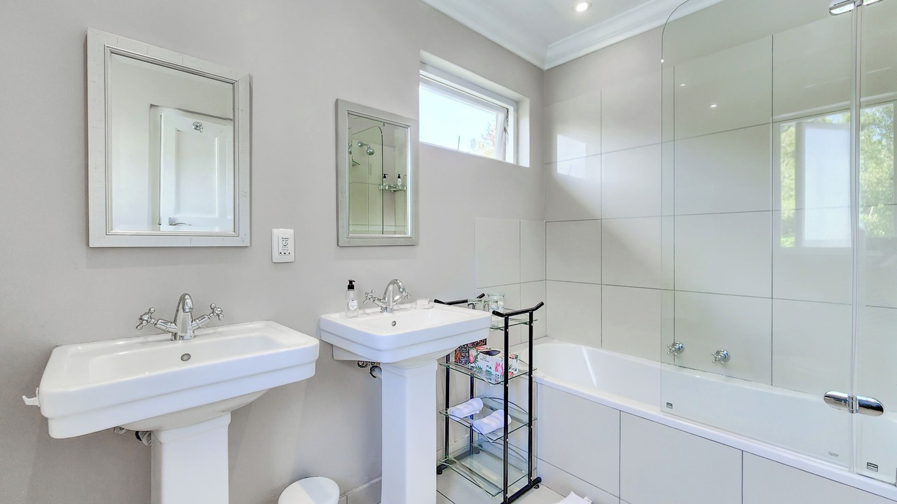 Photo of Bathroom in Rondebosch