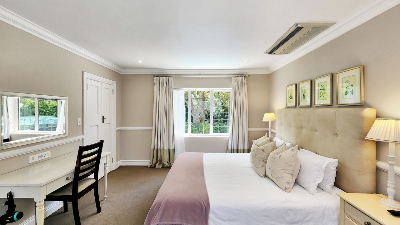 Photo of Bedroom in Rondebosch