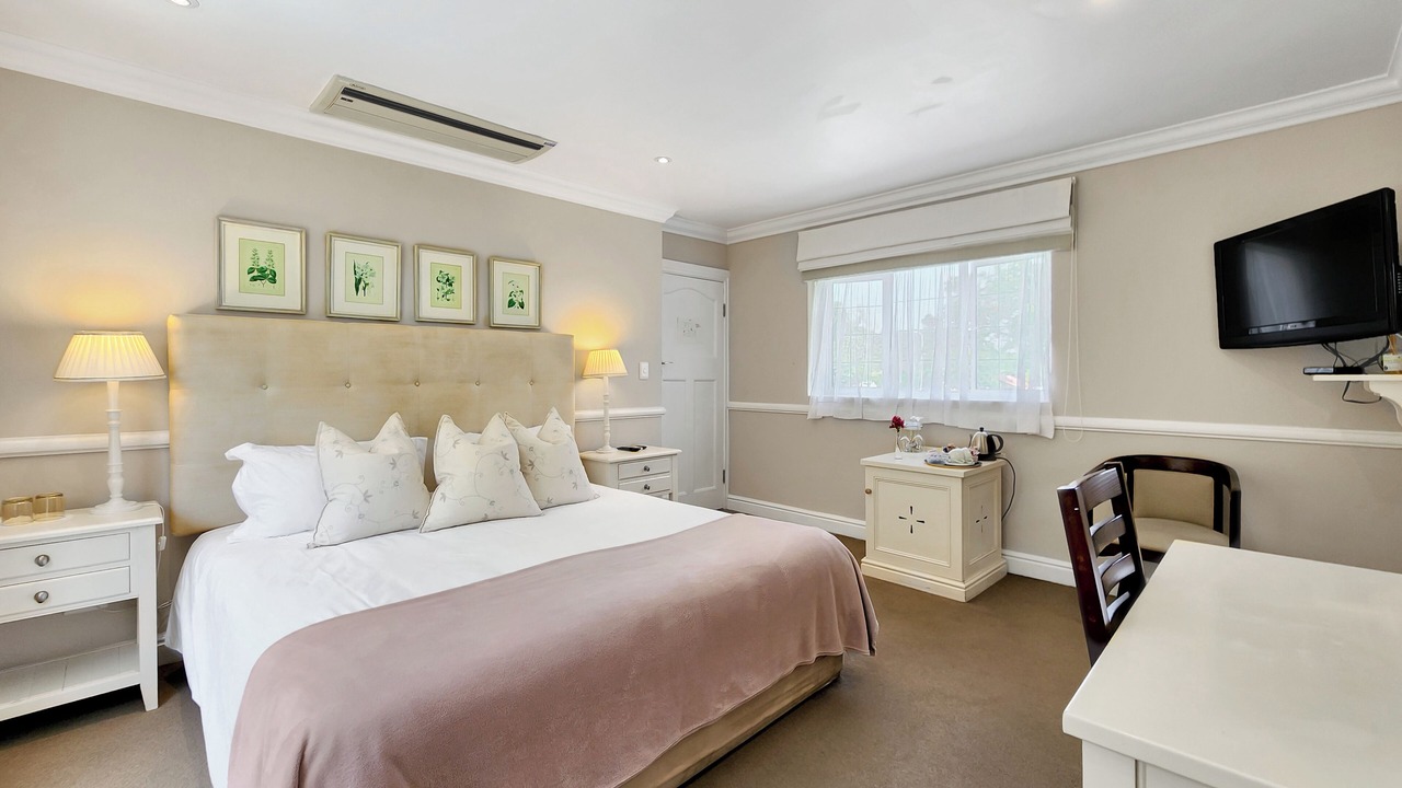 Photo of Bedroom in Rondebosch