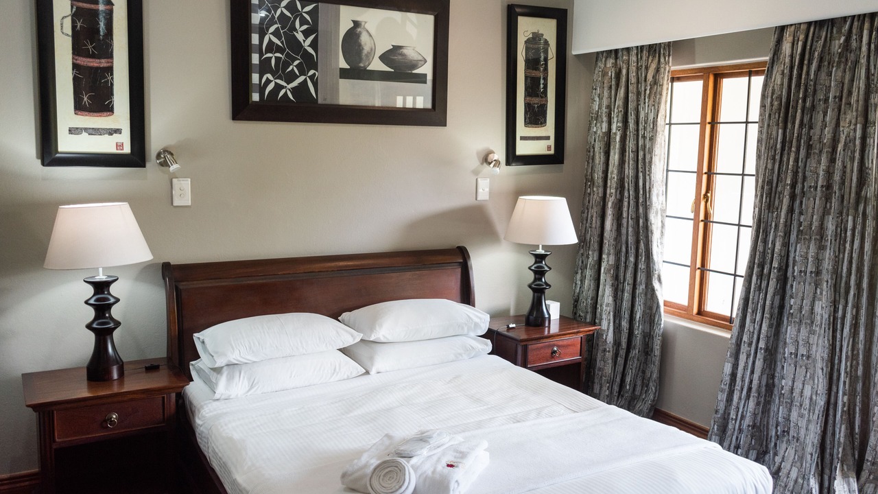 Photo of Bedroom in Baileys Muckleneuk