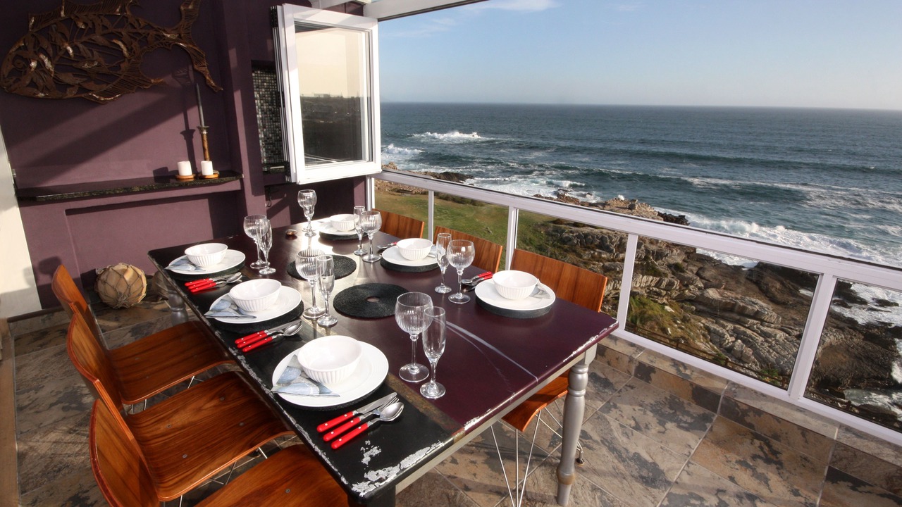 Photo of Bedroom in Hermanus City-Centre