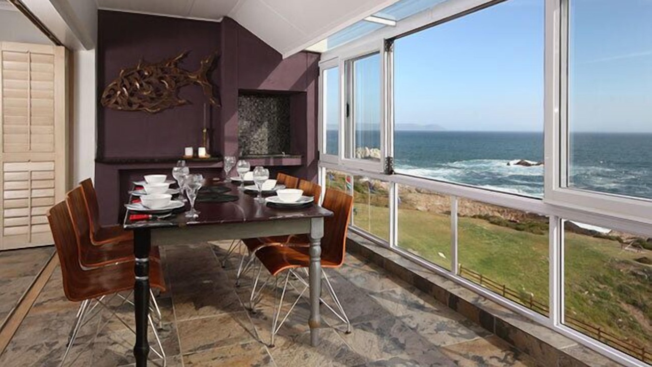 Photo of Bedroom in Hermanus City-Centre