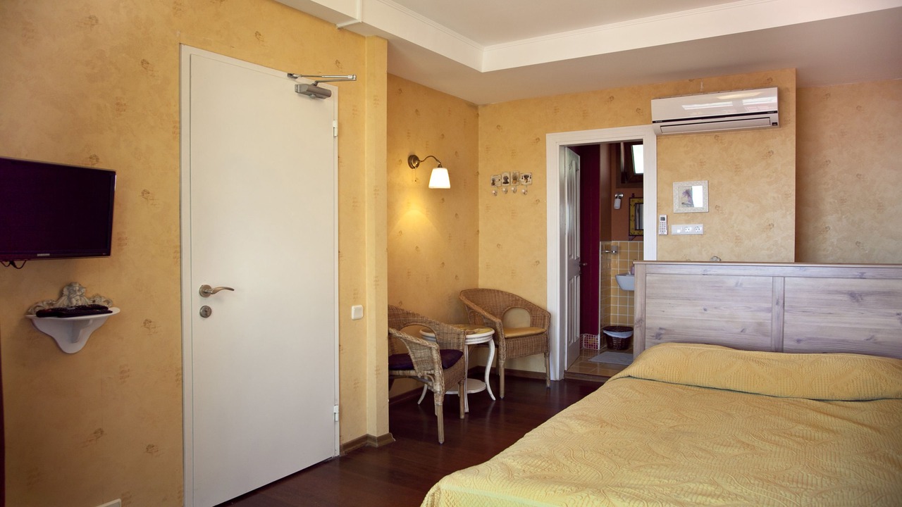 Photo of Bedroom in Adalar