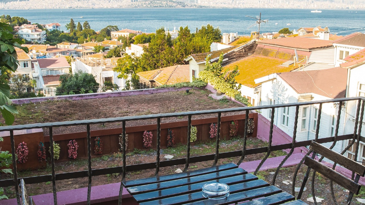 Photo of Bedroom in Adalar