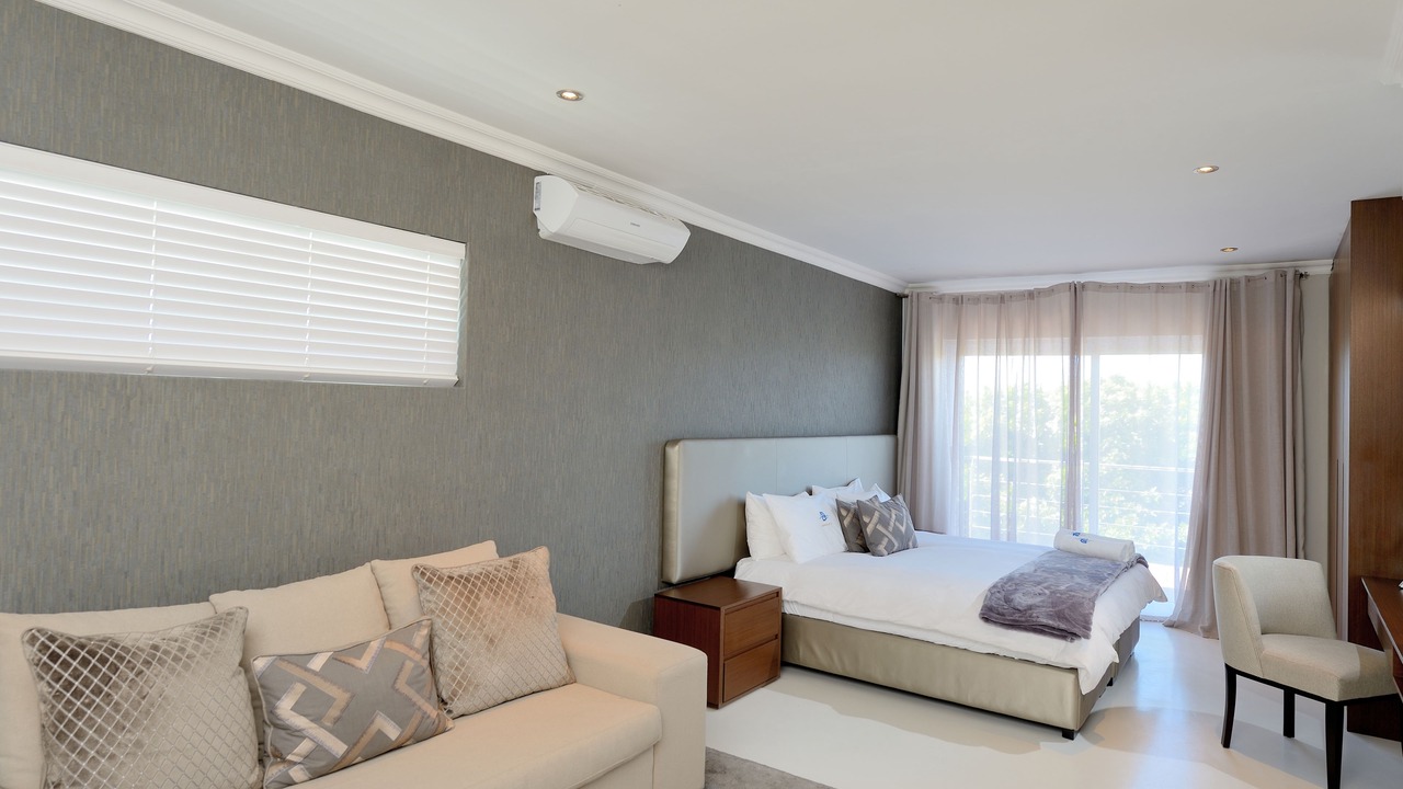 Photo of Bedroom in Sunset Beach