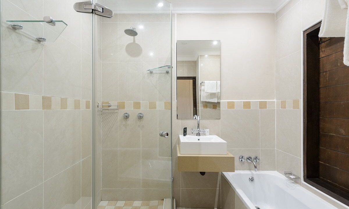 Photo of Bathroom in Margate Beach